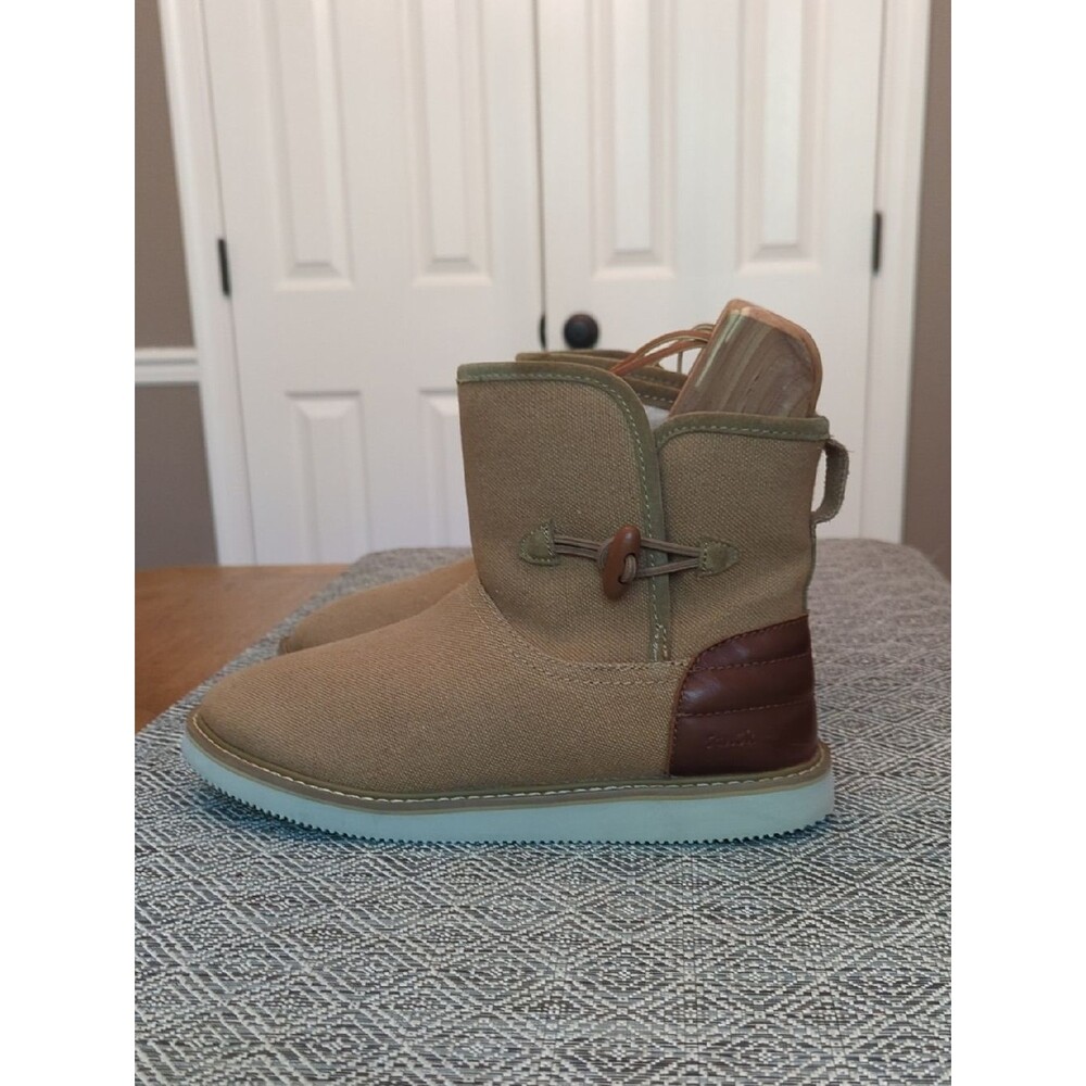 Women's Sanuk Cozy Vibe Surf Check Tan Canvas Ankle Boot with Leather Accent